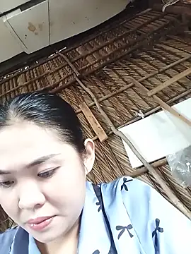 Snapshot of Lin-kute98 chatting on May 2026 04:20:02 AM Lin-kute98 online show from May 2026 04:20:02 AM