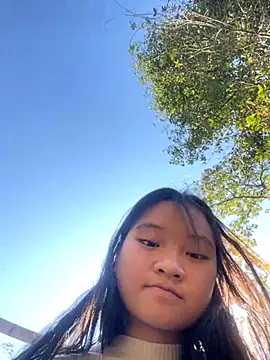 Snapshot of MySmile chatting on November 2025 06:27:01 AM MySmile online show from November 2025 06:27:01 AM