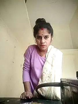 Snapshot of Dolly_baby34 chatting on December 2025 05:24:01 AM Dolly baby34 online show from December 2025 05:24:01 AM