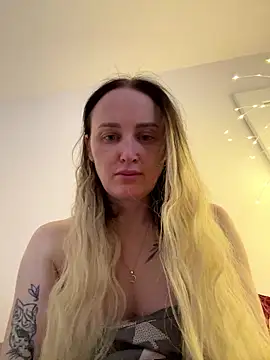 TomilaSi online show from January 2026 02:11:01 PM