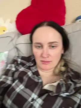 TomilaSi online show from February 2026 10:42:01 AM