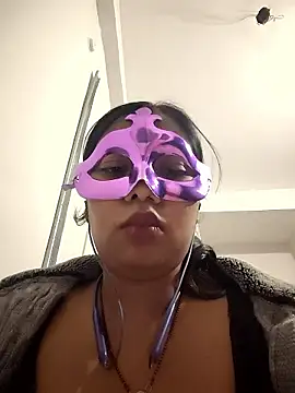 aarti03fb online show from January 2026 09:31:02 PM