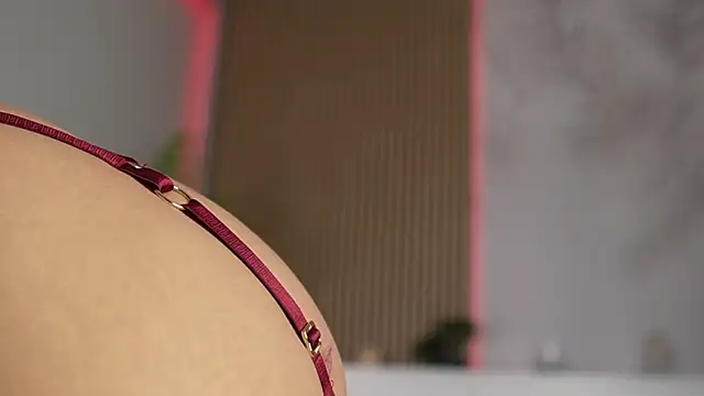 Snapshot of Jessy_Cruz_ chatting on December 2025 05:45:02 AM Jessy Cruz online show from December 2025 05:45:02 AM