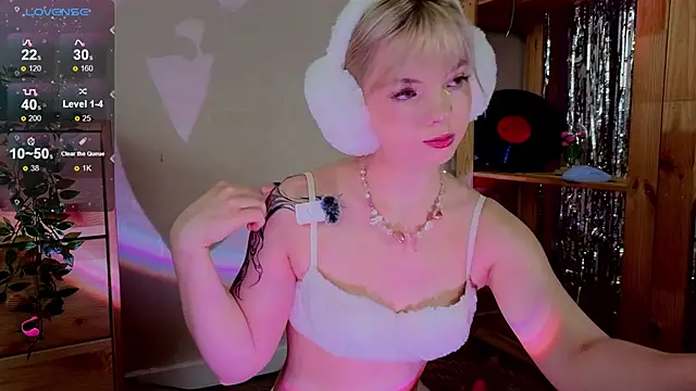 Snapshot of Me1inMonro chatting on January 2026 10:41:02 AM Me1inMonro online show from January 2026 10:41:02 AM