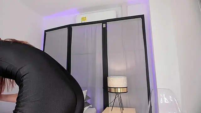 Snapshot of niicole_steele_ chatting on February 2026 05:58:01 PM niicole steele online show from February 2026 05:58:01 PM