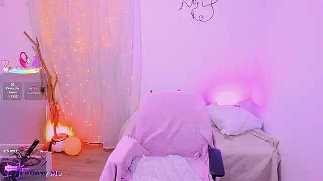 Miss  Zoe22 online show from January 2026 04:33:02 PM