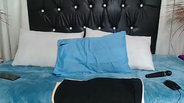 SavageHoney online show from March 2026 01:42:01 AM