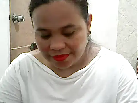 Snapshot of cutechubby chatting on May 2026 10:44:02 AM cutechubby online show from May 2026 10:44:02 AM