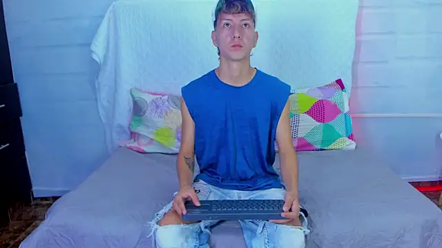 sammysex- online show from November 2025 06:25:02 AM