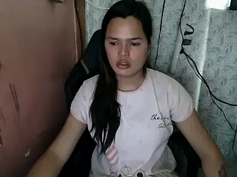 Snapshot of urSweetheart chatting on February 2026 01:26:01 AM urSweetheart online show from February 2026 01:26:01 AM