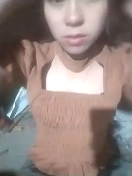 tieutam122 online show from February 2026 11:53:02 AM