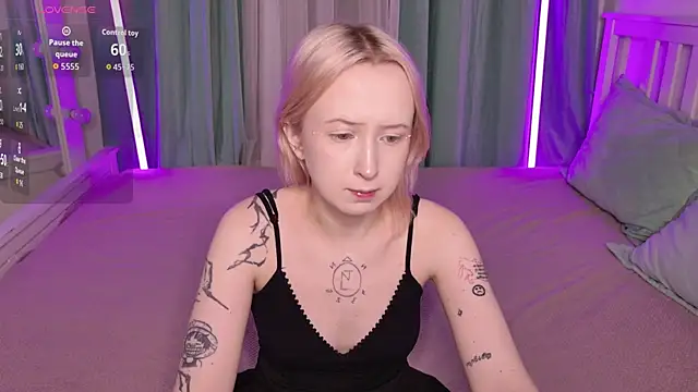 Snapshot of _Babyface_ chatting on December 2025 01:16:02 PM Babyface online show from December 2025 01:16:02 PM