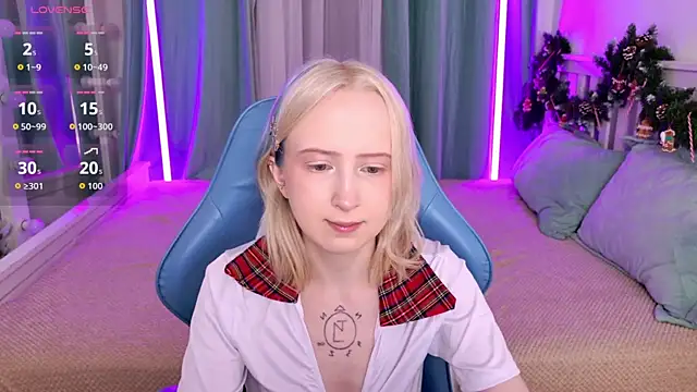 Snapshot of _Babyface_ chatting on December 2025 01:27:02 PM Babyface online show from December 2025 01:27:02 PM