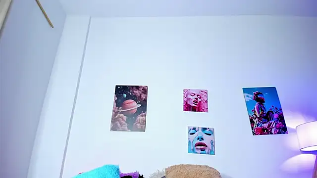 camila hott69  online show from February 2026 03:06:01 AM