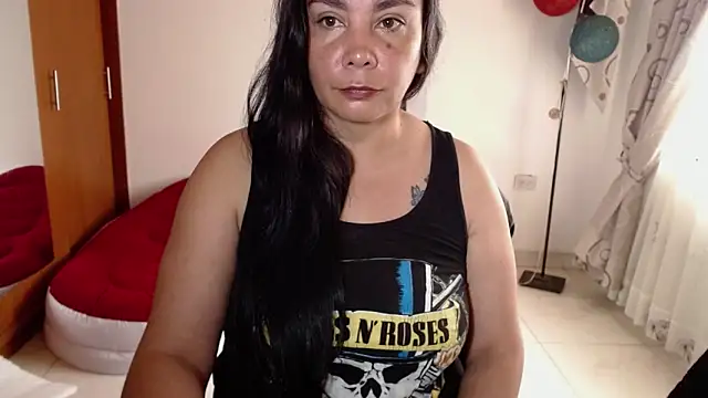 vivian-milf online show from November 2025 01:55:02 PM