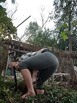 Horny hippie online show from November 2025 10:04:02 PM