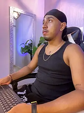 Brand Collins online show from April 2026 12:41:02 PM