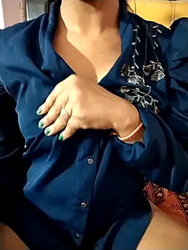 RASHMI SHARMA9 online show from March 2026 06:11:02 PM