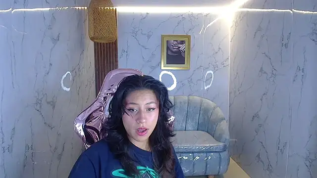 serabella s online show from January 2026 01:05:02 PM