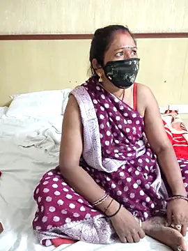 Snapshot of radhadesi chatting on April 2026 11:14:01 PM radhadesi online show from April 2026 11:14:01 PM