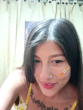 Roslin-nix2 online show from November 2025 09:18:01 PM