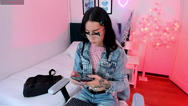 Snapshot of megan_rosse11 chatting on November 2025 05:22:02 AM megan rosse11 online show from November 2025 05:22:02 AM