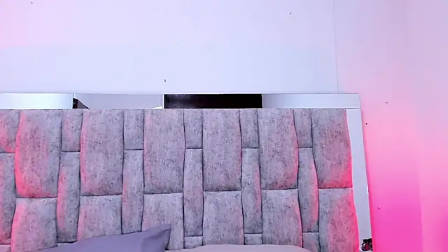 ZafiraNavarro online show from March 2026 07:31:01 PM