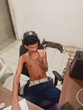 theyllorwillian online show from April 2026 12:00:01 AM