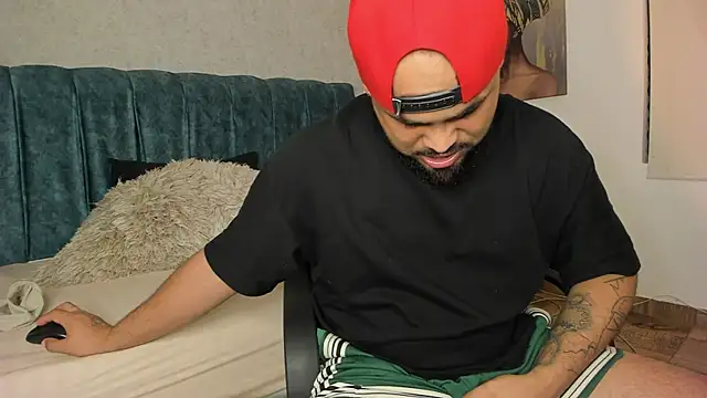 Snapshot of Harrishairy chatting on February 2026 06:45:02 AM Harrishairy online show from February 2026 06:45:02 AM