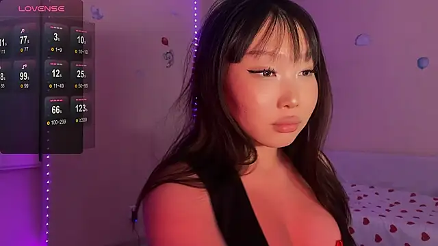 Snapshot of darsywhispers chatting on January 2026 02:33:02 PM darsywhispers online show from January 2026 02:33:02 PM