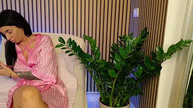  Khalifa  online show from November 2025 07:43:01 AM