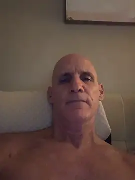 Snapshot of Elosoo chatting on December 2025 01:35:02 AM Elosoo online show from December 2025 01:35:02 AM