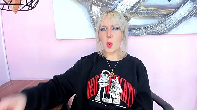 samanta-fox online show from December 2025 01:16:02 PM