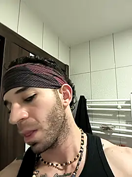 Snapshot of hazarcannn chatting on February 2026 03:51:02 PM hazarcannn online show from February 2026 03:51:02 PM