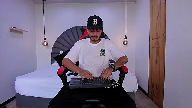 MatthewCullen online show from January 2026 08:13:02 PM