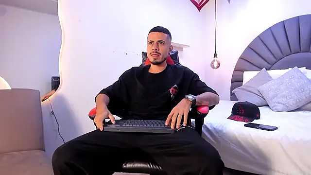 MatthewCullen online show from March 2026 04:07:02 AM