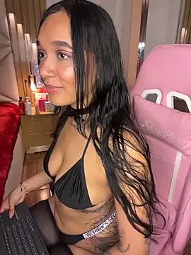 coraline vera online show from March 2026 07:42:01 PM