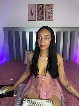 Snapshot of coraline_vera chatting on May 2026 07:55:02 PM coraline vera online show from May 2026 07:55:02 PM