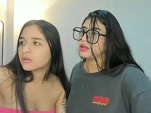 ROUS SWEET  online show from December 2025 01:55:02 AM