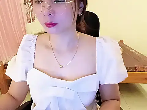 Snapshot of BabyDoll1999 chatting on June 2026 12:22:02 PM BabyDoll1999 online show from June 2026 12:22:02 PM