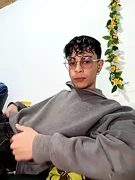 2 milo verus 4 online show from January 2026 10:47:02 PM