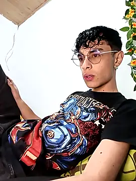 2 milo verus 4 online show from January 2026 09:31:02 PM