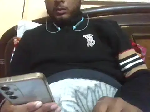 Snapshot of cuteplayboy22_ chatting on January 2026 04:22:01 PM cuteplayboy22 online show from January 2026 04:22:01 PM