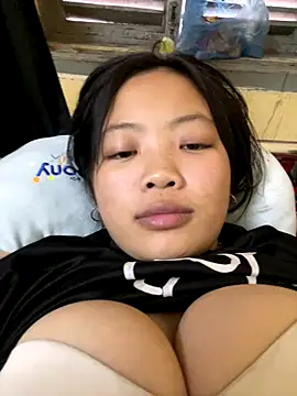 Mailyysa online show from December 2025 04:18:02 AM