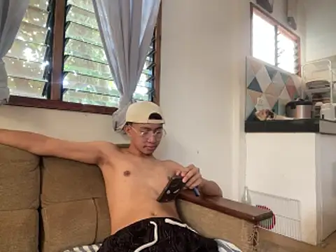 asiantwink0000 online show from February 2026 02:37:01 AM