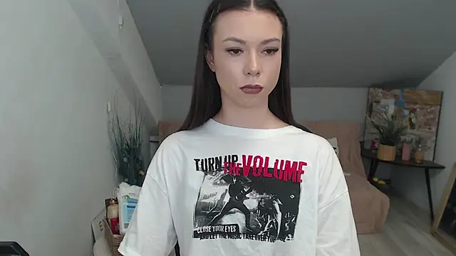 MayaWill online show from December 2025 08:15:02 PM