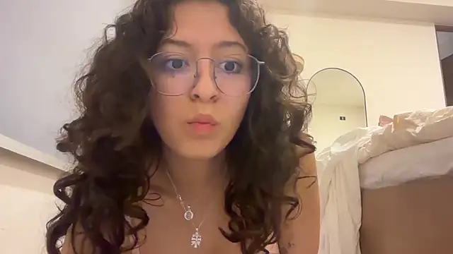 Snapshot of Alicatcua_ chatting on July 2026 02:14:01 AM Alicatcua online show from July 2026 02:14:01 AM