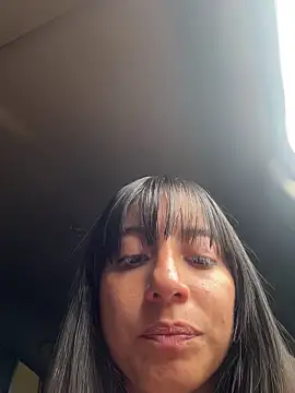 Mia fiire online show from February 2026 06:55:02 PM