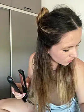 Snapshot of Nasss7 chatting on February 2026 06:04:01 PM Nasss7 online show from February 2026 06:04:01 PM