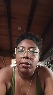 Snapshot of ChanneldelaCroix chatting on February 2026 11:42:02 AM ChanneldelaCroix online show from February 2026 11:42:02 AM